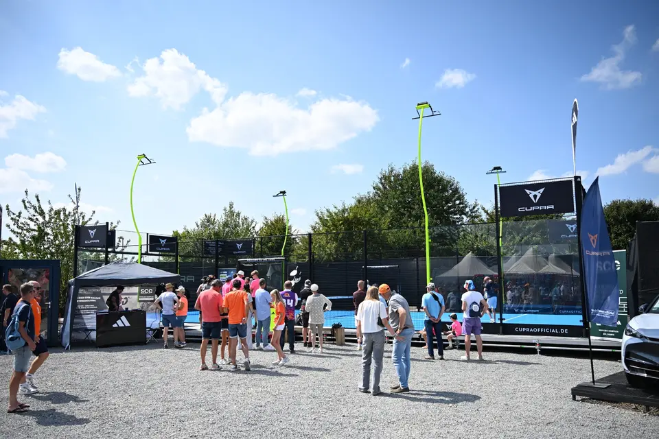 Pop-Up Court bei Hockey EM