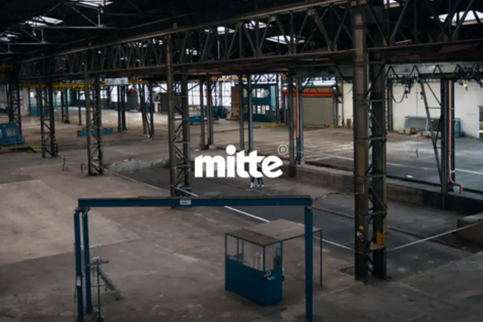 Padel Courts mitte | oskar in Köln-Ehrenfeld